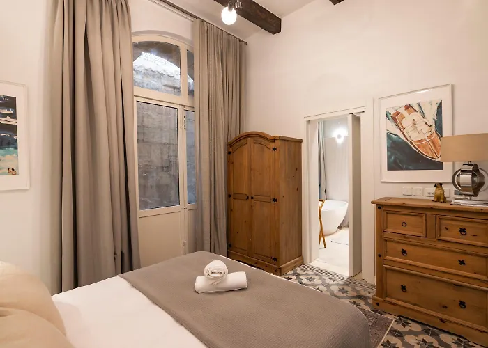 Harbour Mansion * Birgu