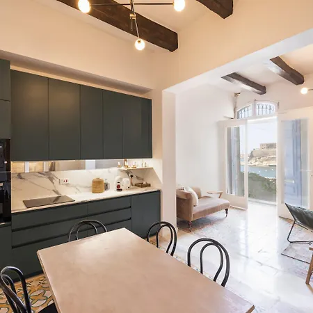 Harbour Mansion Апартаменты Биргу